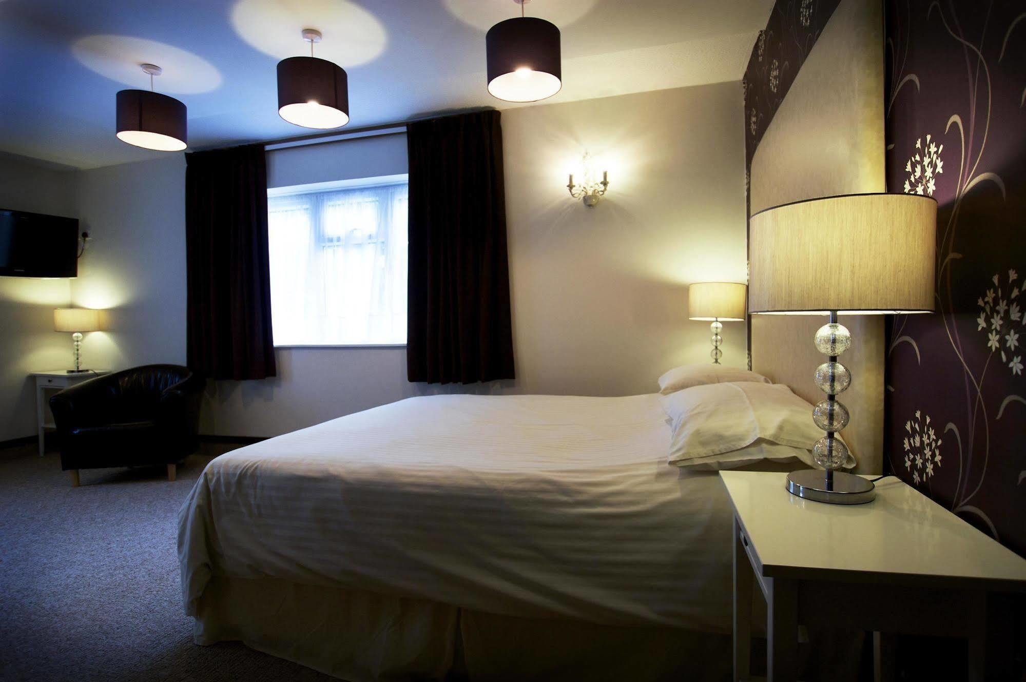 Best Western Compass Inn Tormarton Номер фото