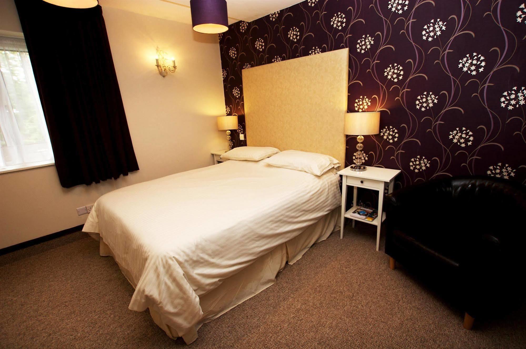 Best Western Compass Inn Tormarton Номер фото